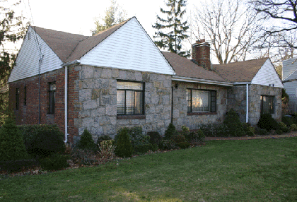 East Northport Country Apartment For Rent Near Northport and Northshore Beachs